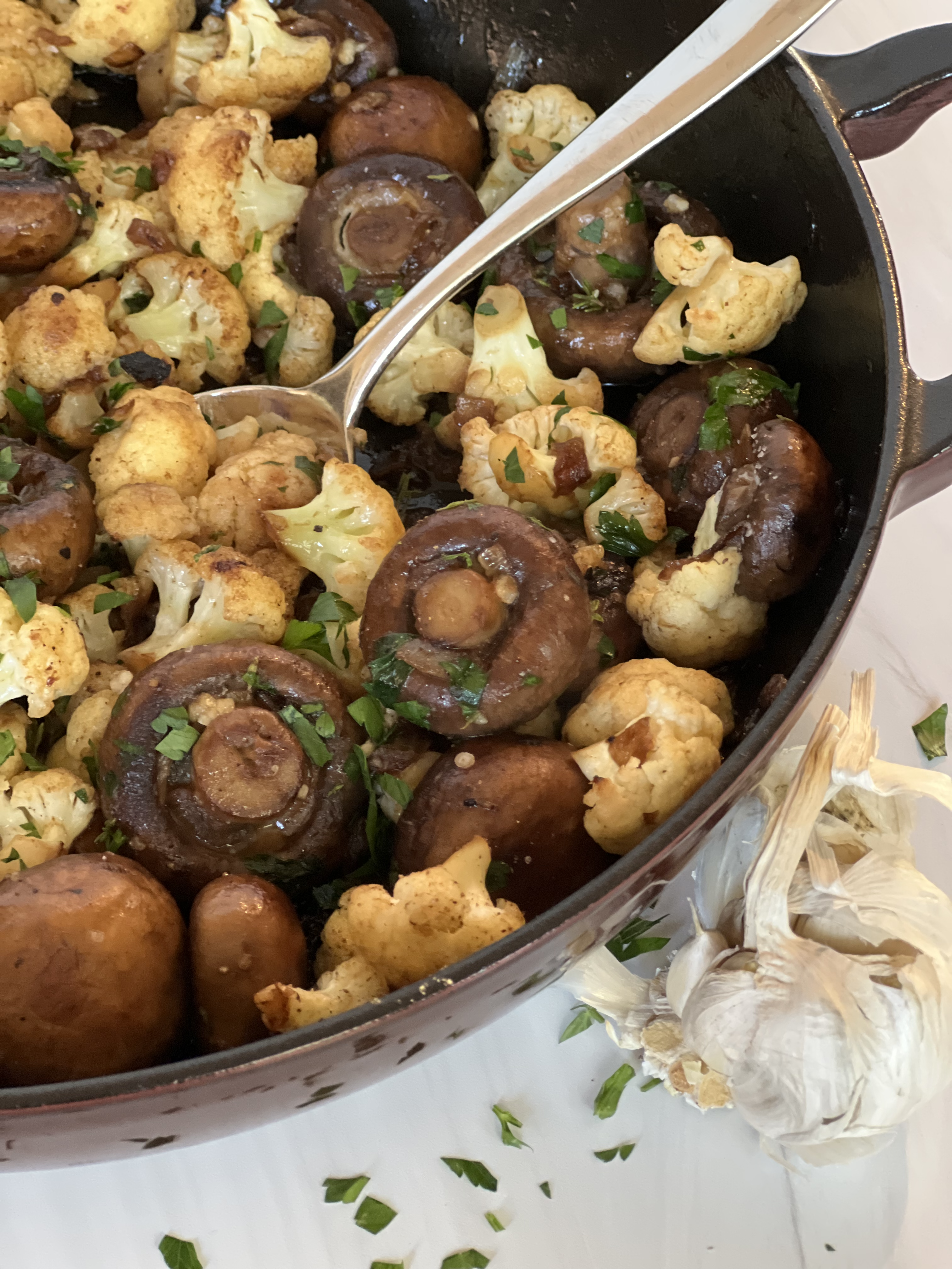 mushroom, cauliflower, and garlic skillet main photo